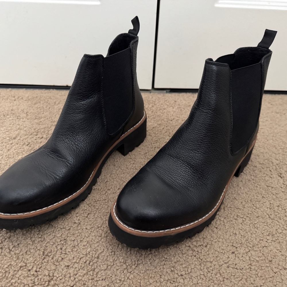 Hush Puppies Amelia Chelsea Boots, Leather Sz 8.5